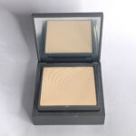 Alix Avien Compact Powder- 01 Porcelain-12gm